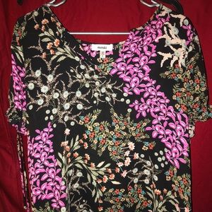 Floral print blouse